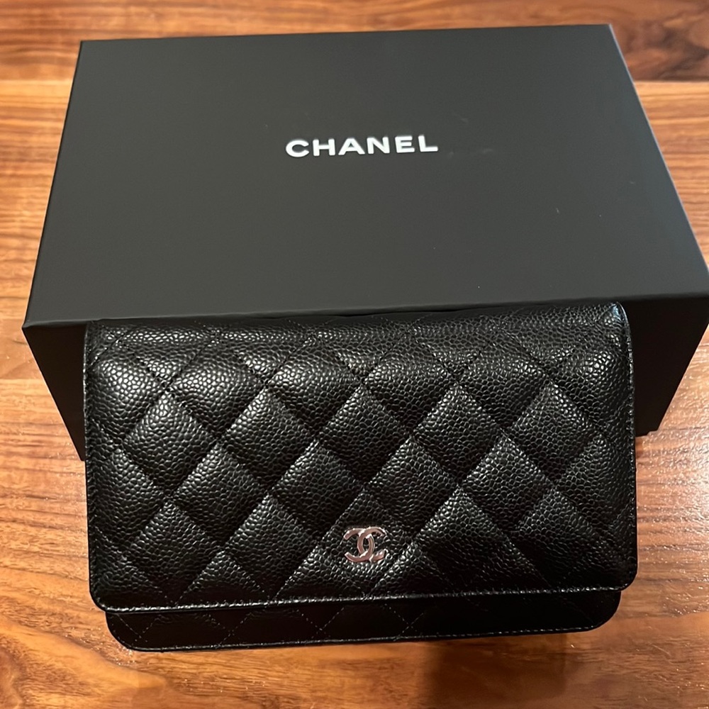 ❌SOLD❌New 2022 Chanel Classic Wallet Chain Full Set Black Caviar Leather Silver - Picture 2 of 11